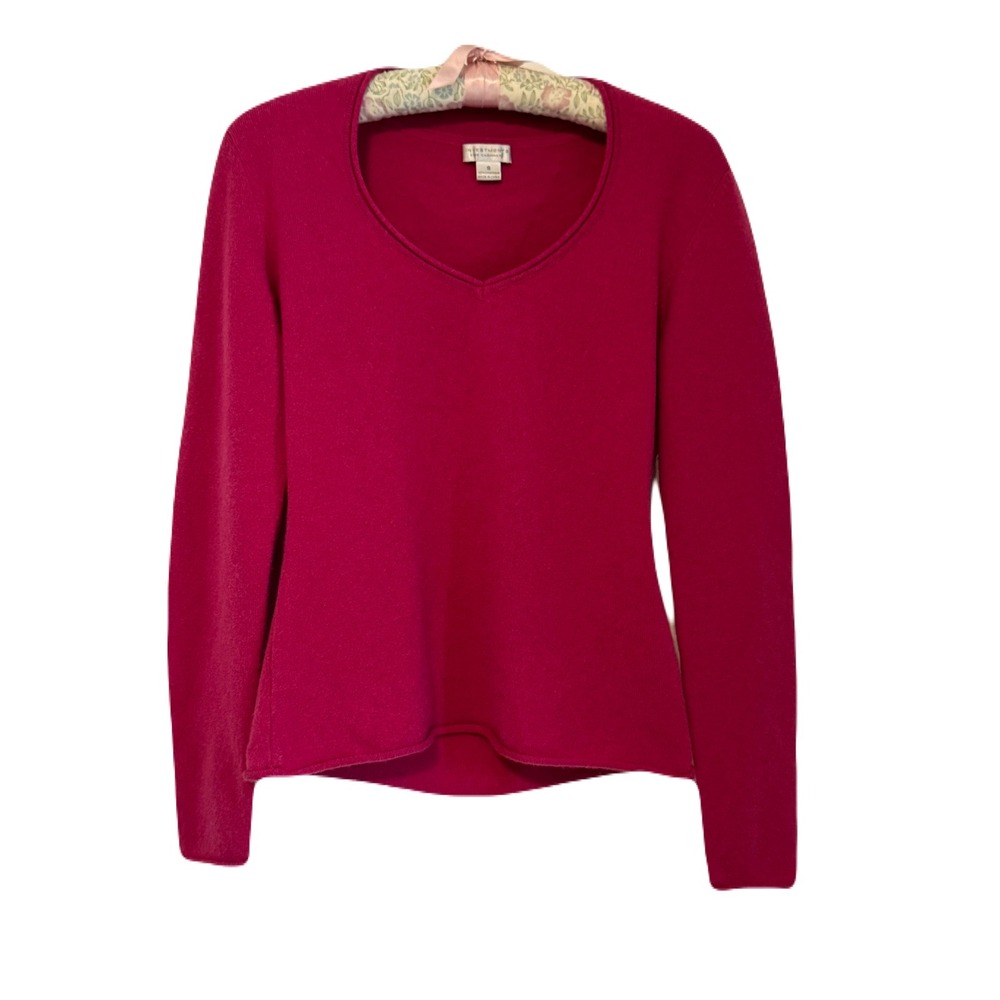 Investments Fine 100% Cashmere Hot Pink V-Neck Rolled Edge Sweater